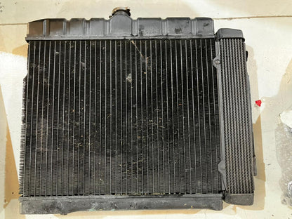 Original BEHR Engine Radiator with Integrated Oil Cooler - Mercedes-Benz W111 / W108 / W109 (280 SE 3.5 V8)