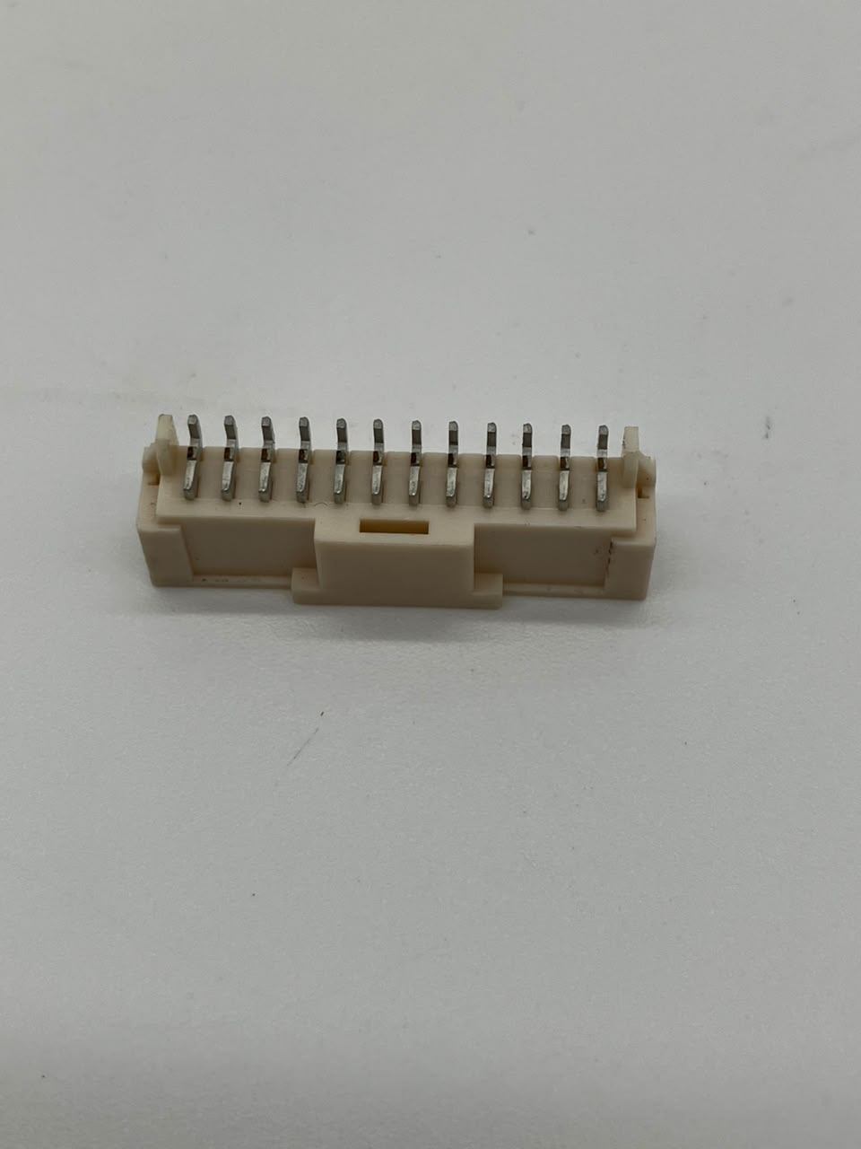 Molex 502352-1200 | DuraClik 12-Position 2.0mm Pitch Wire-to-Board Header (Right-Angle, SMD)