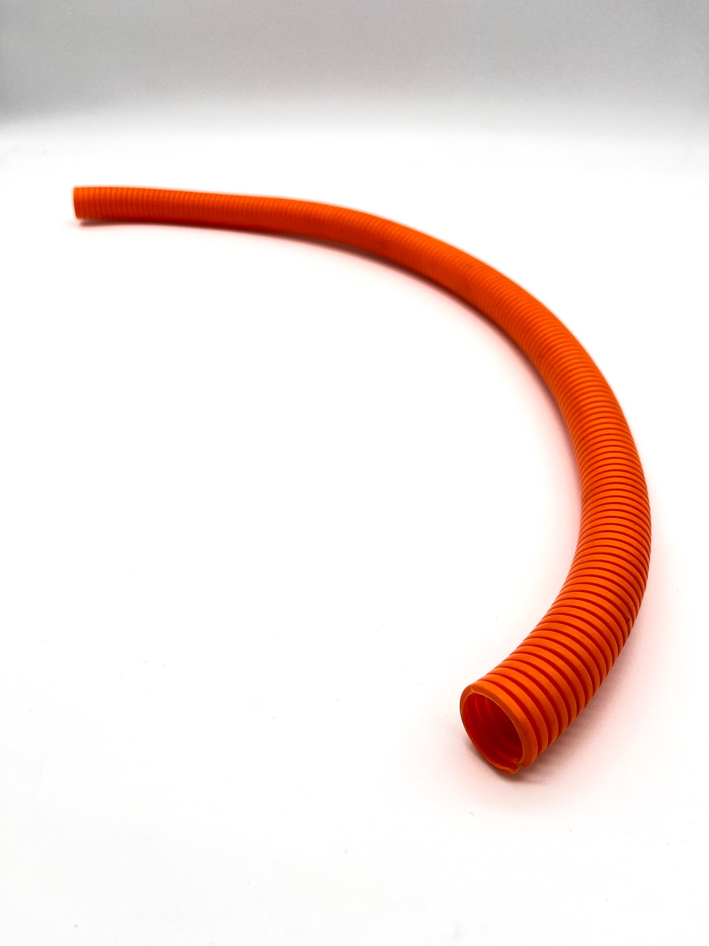 Orange High-Voltage Conduit – 24mm OD / 20mm ID (Flexible)