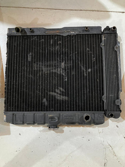 Original BEHR Engine Radiator with Integrated Oil Cooler - Mercedes-Benz W111 / W108 / W109 (280 SE 3.5 V8)