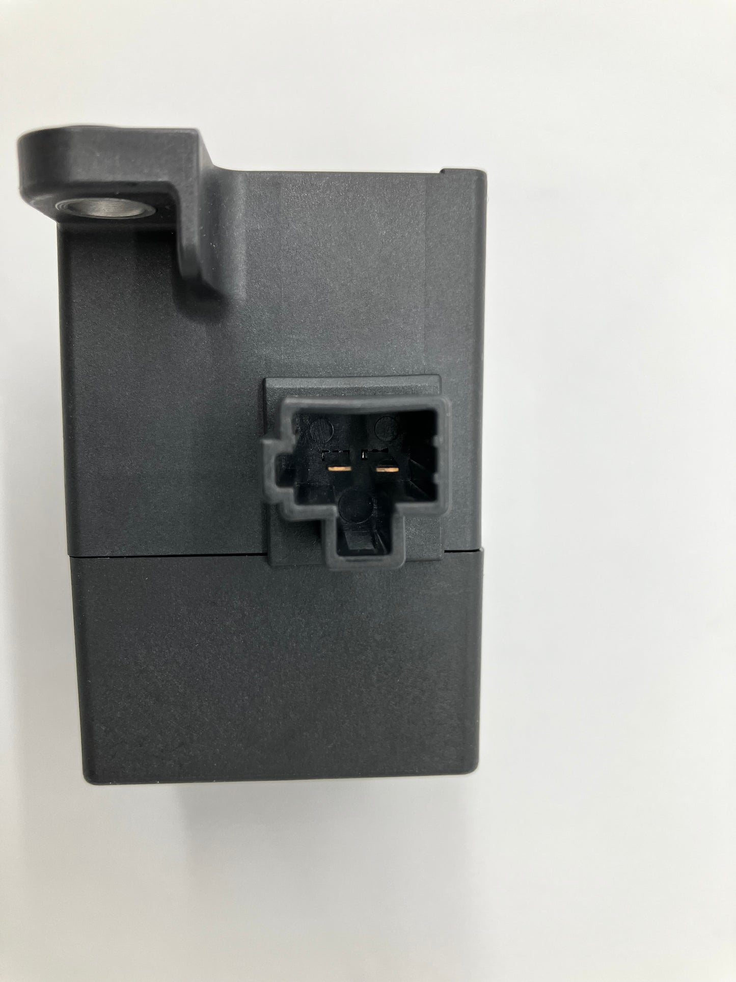 Hongfa HFE82V-250C High-Voltage DC Contactor