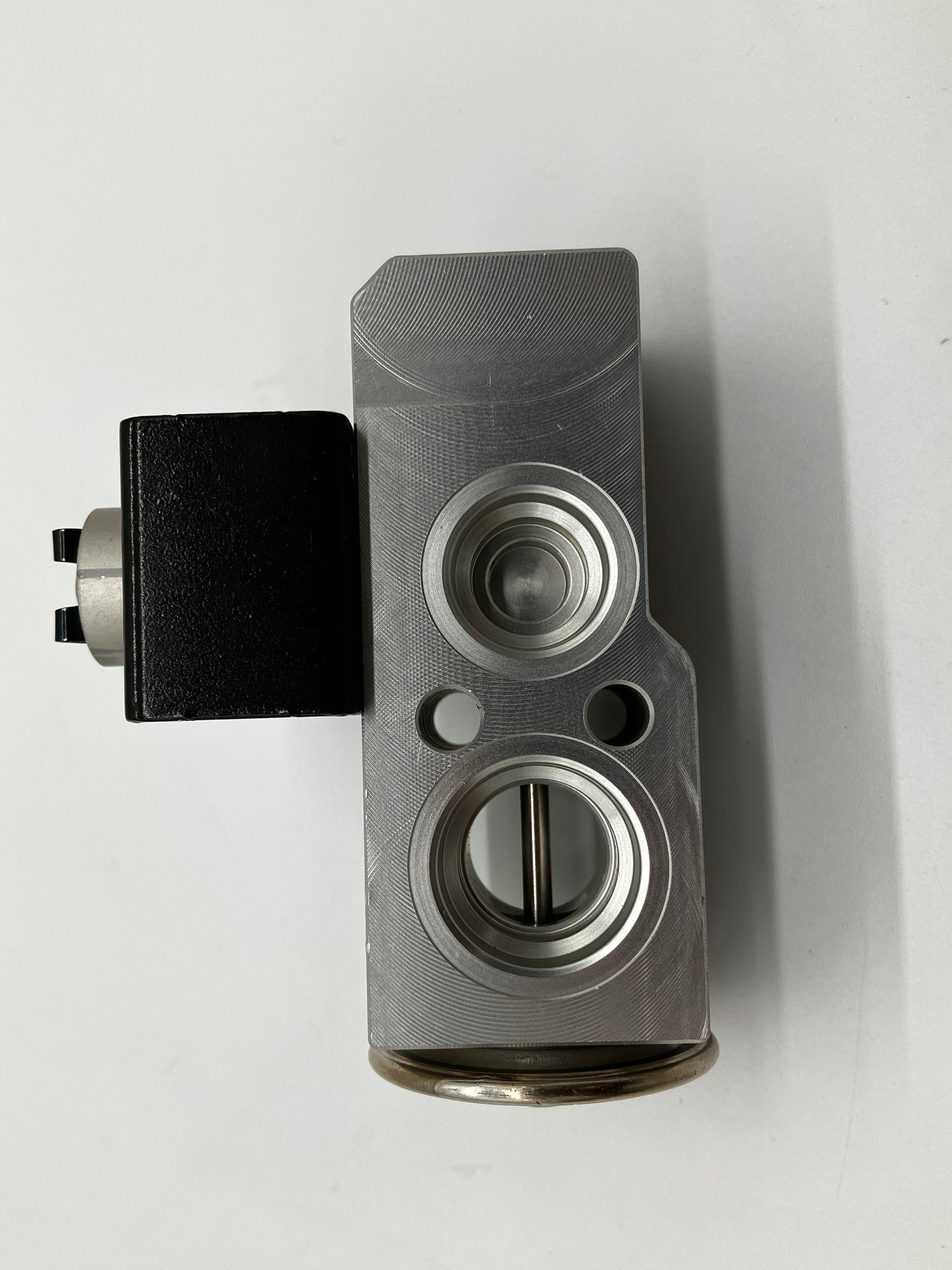 Sanhua EGH-20M039 Thermal Expansion Valve with Integrated Solenoid