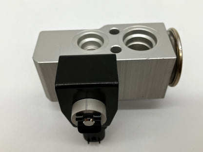 Sanhua EGH-20M039 Thermal Expansion Valve with Integrated Solenoid