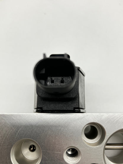 Sanhua EGH-20M039 Thermal Expansion Valve with Integrated Solenoid
