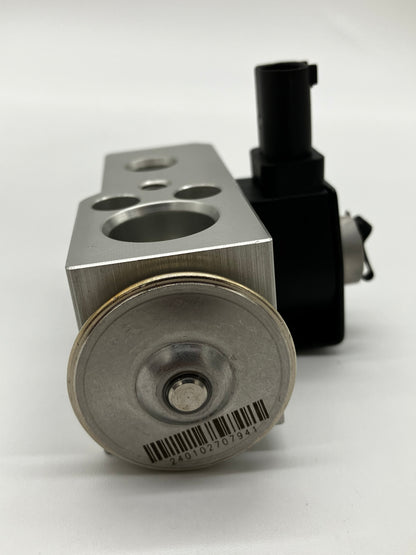Sanhua EGH-20M039 Thermal Expansion Valve with Integrated Solenoid