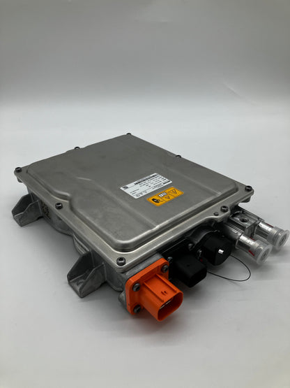 BRUSA BSC724-12V-C04 Liquid-Cooled DC-DC Converter