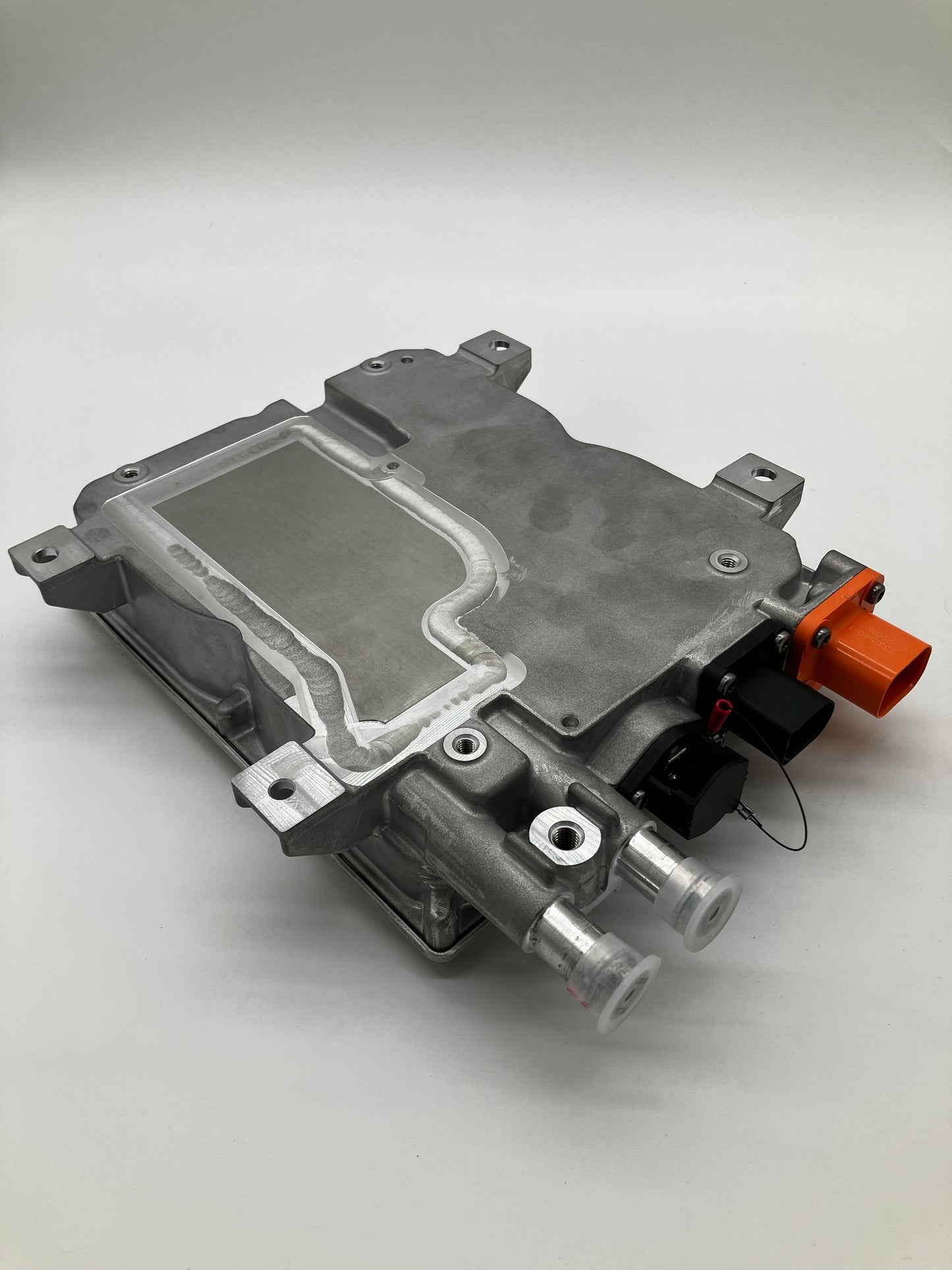 BRUSA BSC724-12V-C04 Liquid-Cooled DC-DC Converter