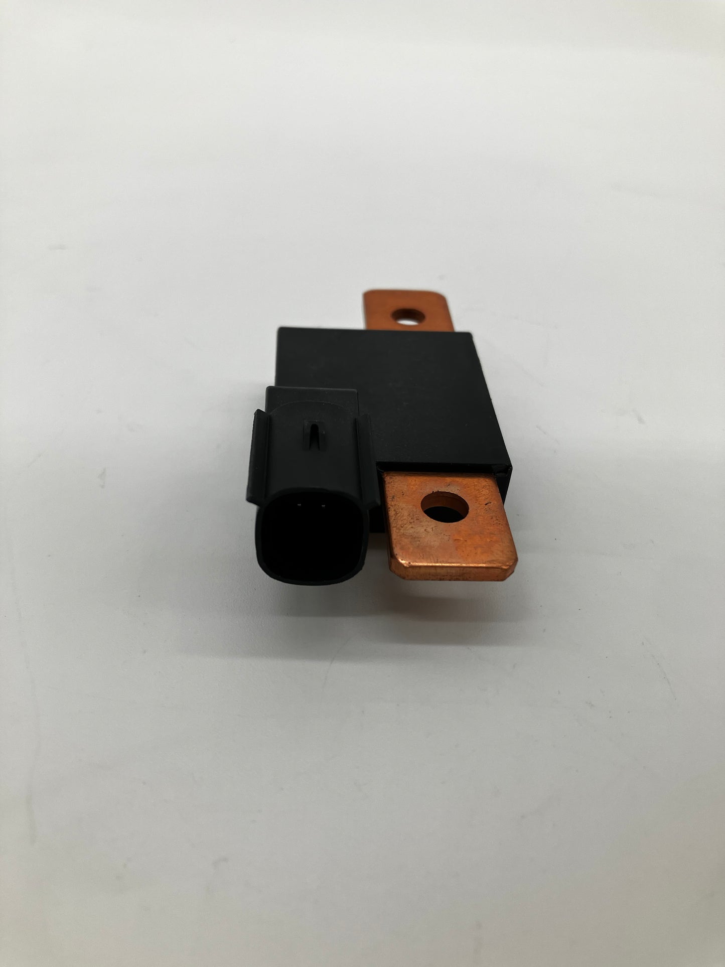 Heavy-Duty Automotive Battery Current Sensor / Shunt