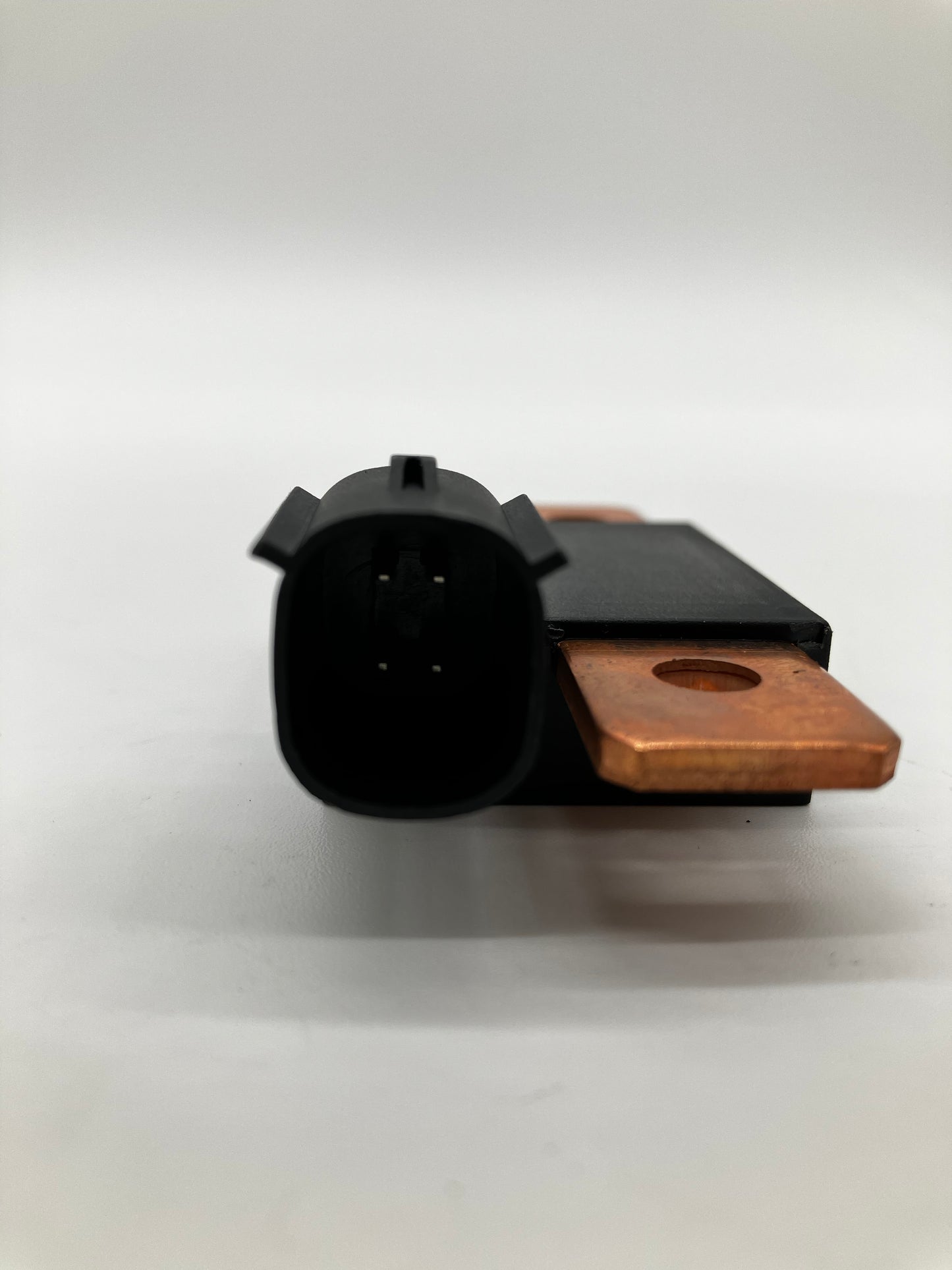 Heavy-Duty Automotive Battery Current Sensor / Shunt